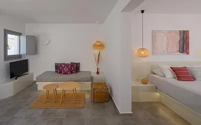 Thoe Oia Suites