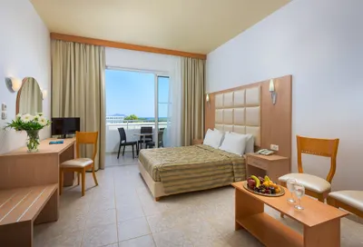 MEMPHIS BEACH HOTEL