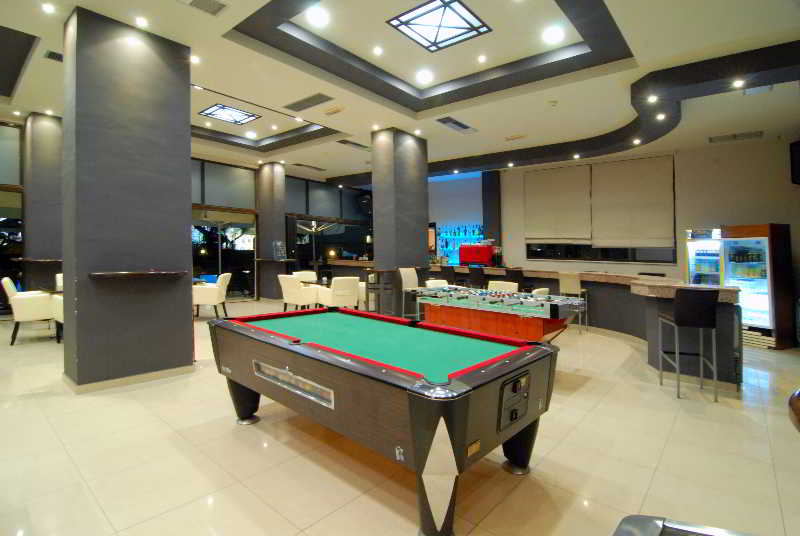 Saint Constantine Hotel