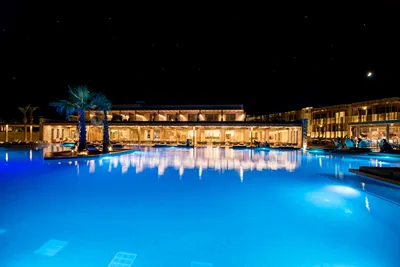 SENSEANA Sea Side Resort & Aquadventure