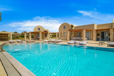 Phaos at Cellaria Estate