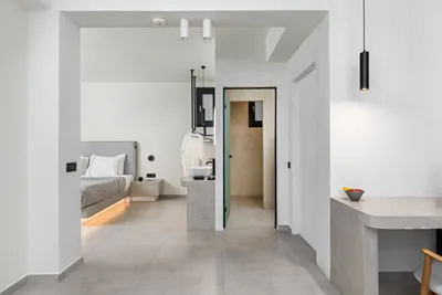 Ble Suites Santorini
