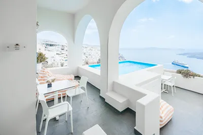 Kastro Suites Fira Santorini