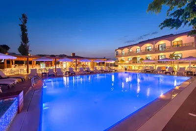 Sunny Days Hotel