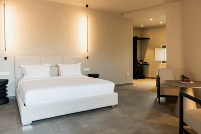 Black Diamond Suites