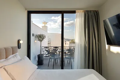 master Plaka Athens