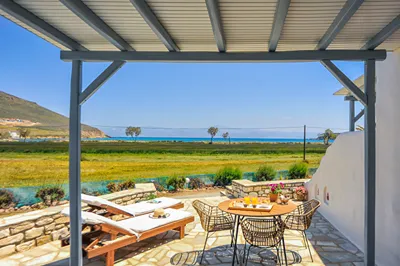 Anemones Studios & Suites