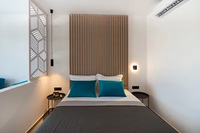 Zoes Hotel