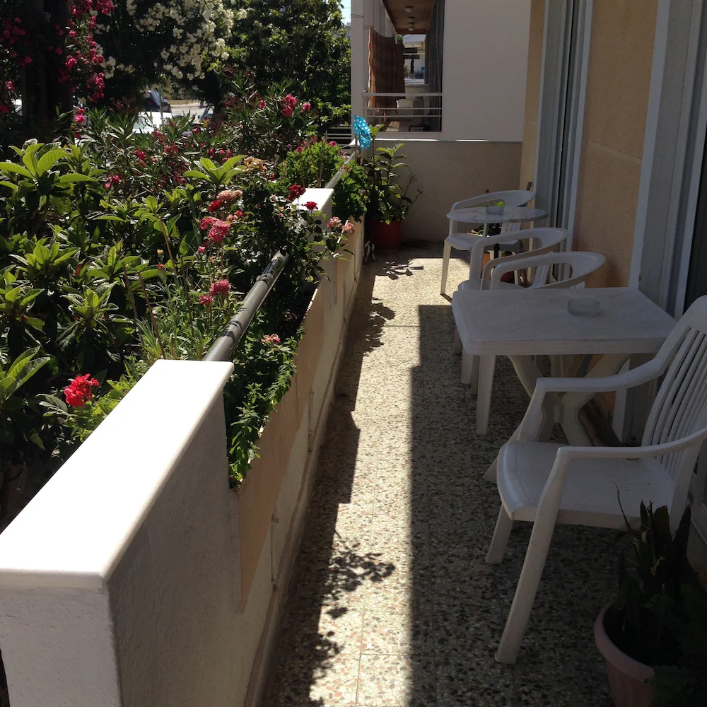 ZEFYROS HOTEL