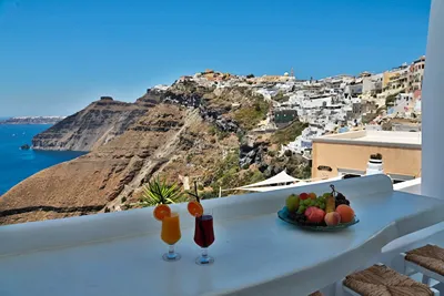 Trieris Villa & Suites