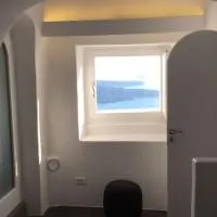 Altana Cliffside Villas Santorini