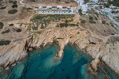 Ios Grand Pool Suites