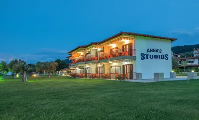 Studios Anna Vourvourou