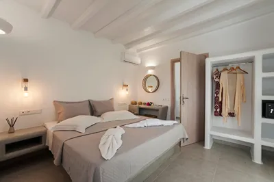 Anemones Studios & Suites