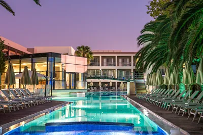 Minos Mare Royal Hotel