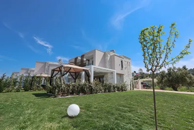 Aquaris Villas