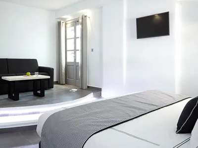 Kalisti Hotel & Suites