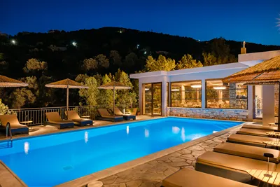Paramithenio Village Beach Resort