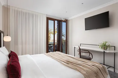 Civitas Suites Hotel