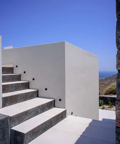 Ryolithos Suites
