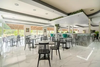 SOTIRAKIS HOTEL