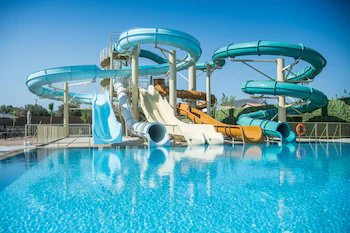 Senseana Sea Side Resort & Spa