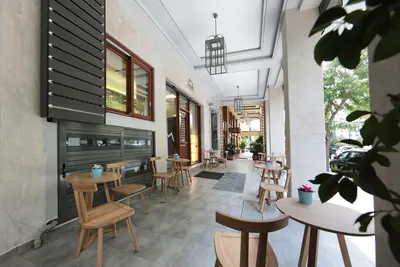 Meni Apartments Hotel