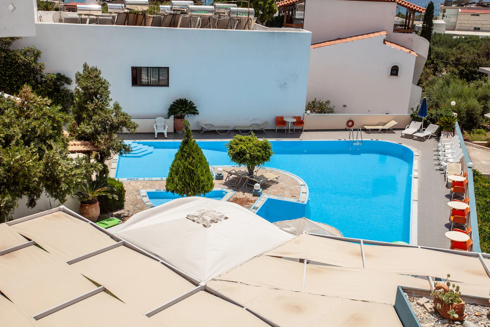 Hotel Myrtis