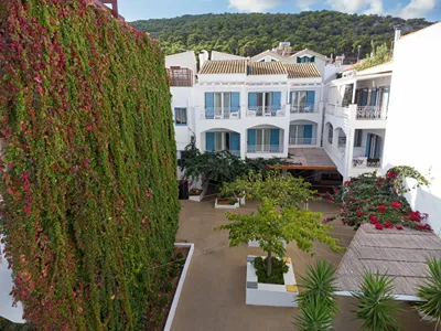 Oasis Beach Hotel