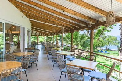 Hotel Sissy Kamena Vourla