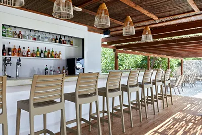 Amounda Bay Hotel