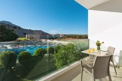 ANAVADIA HOTEL