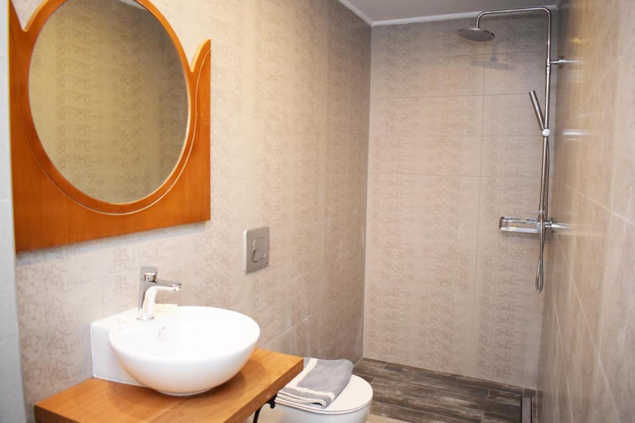 Hotel Myrtis
