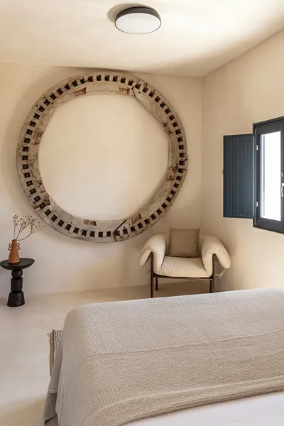 Exomitis1 Cellar & Sea Escape