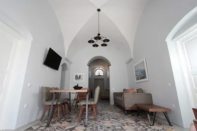 SV Mansion Oia