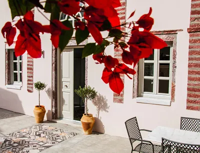 SV Mansion Oia
