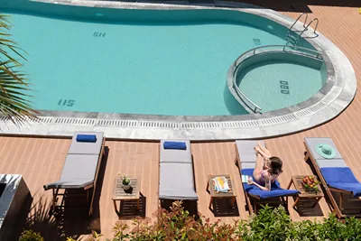 Simeon Hotel