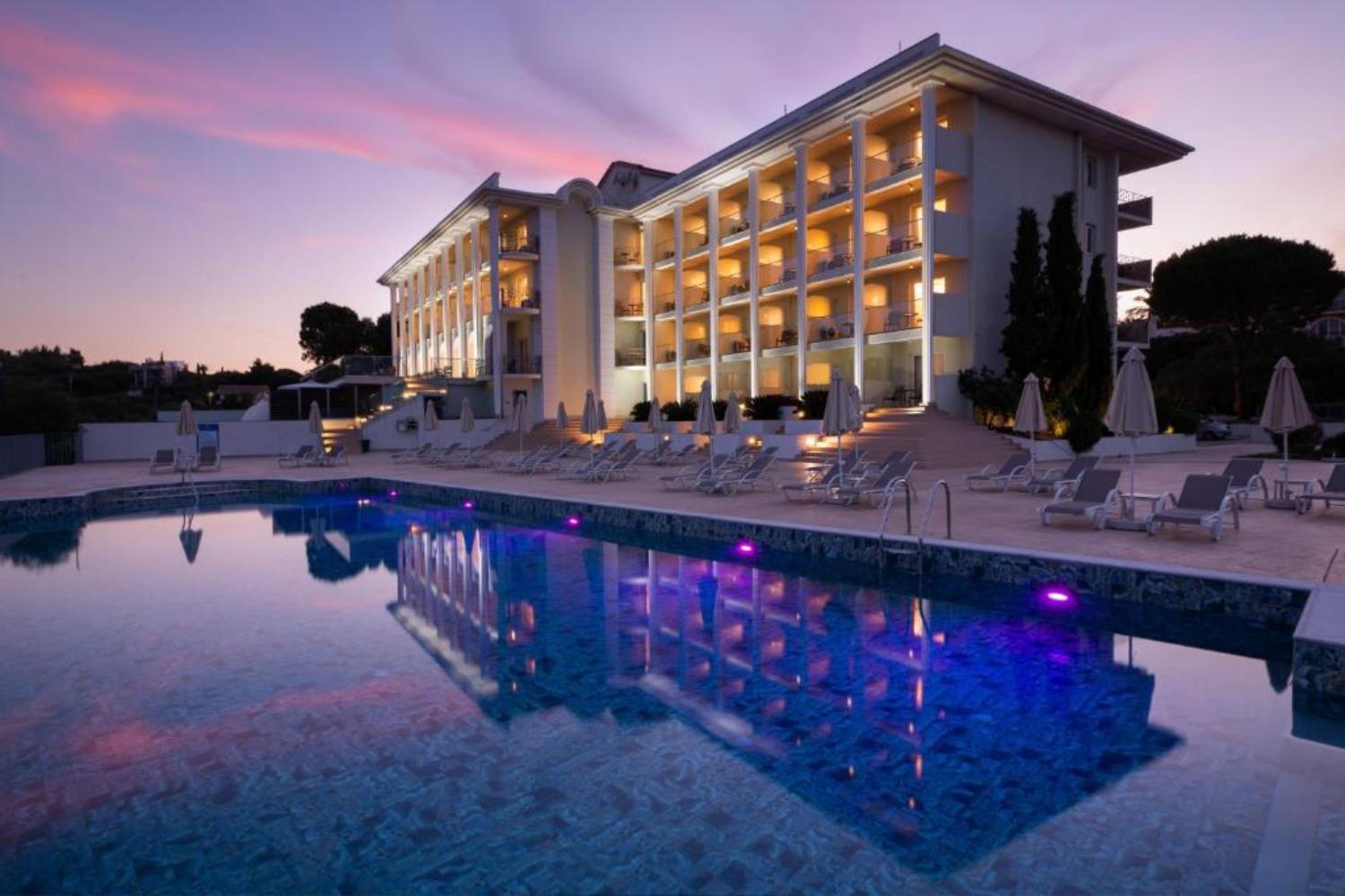 Avalon Palace Hotel