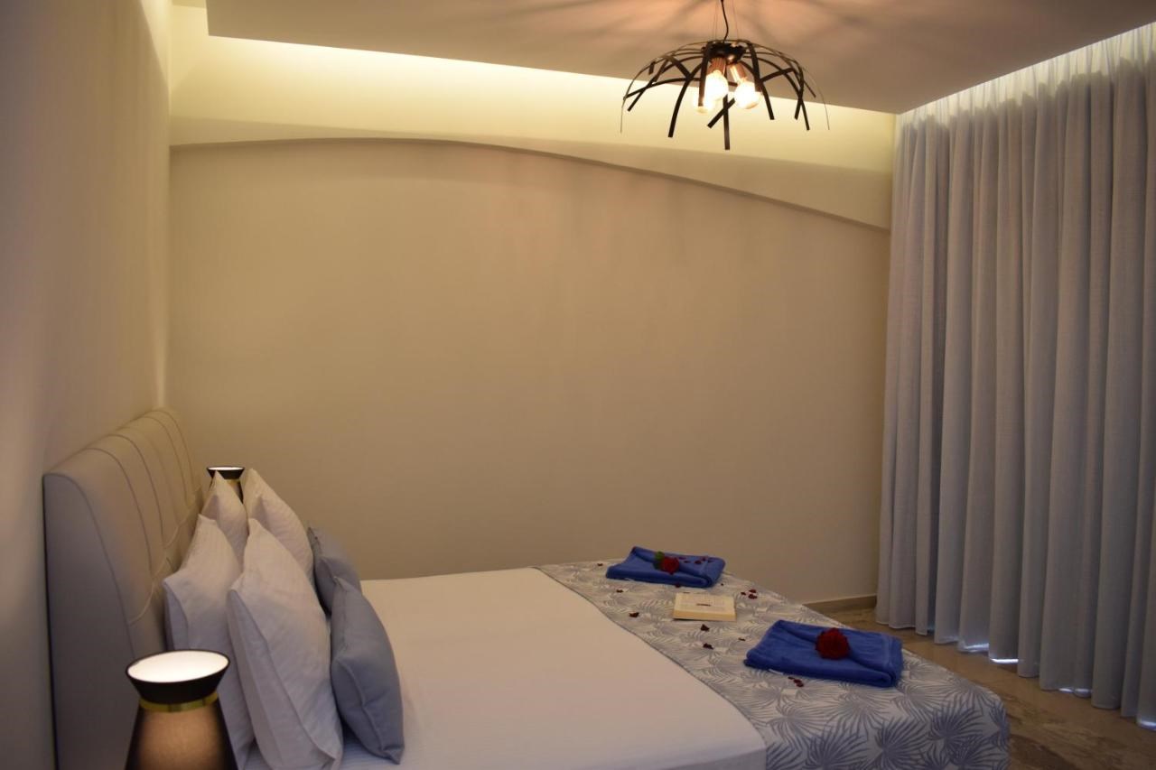 Hotel Myrtis