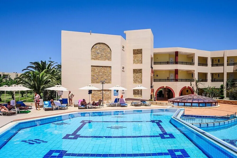 Vantaris Palace Hotel