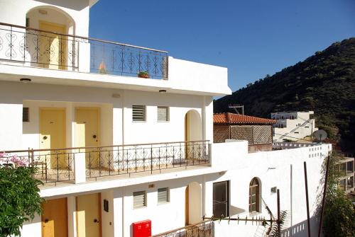OSTRIA HOTEL