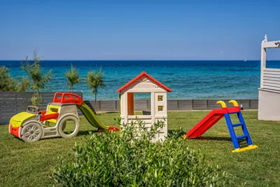 Perla Beach Villa