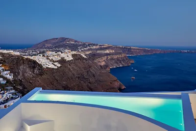 Olia Villas & Suites