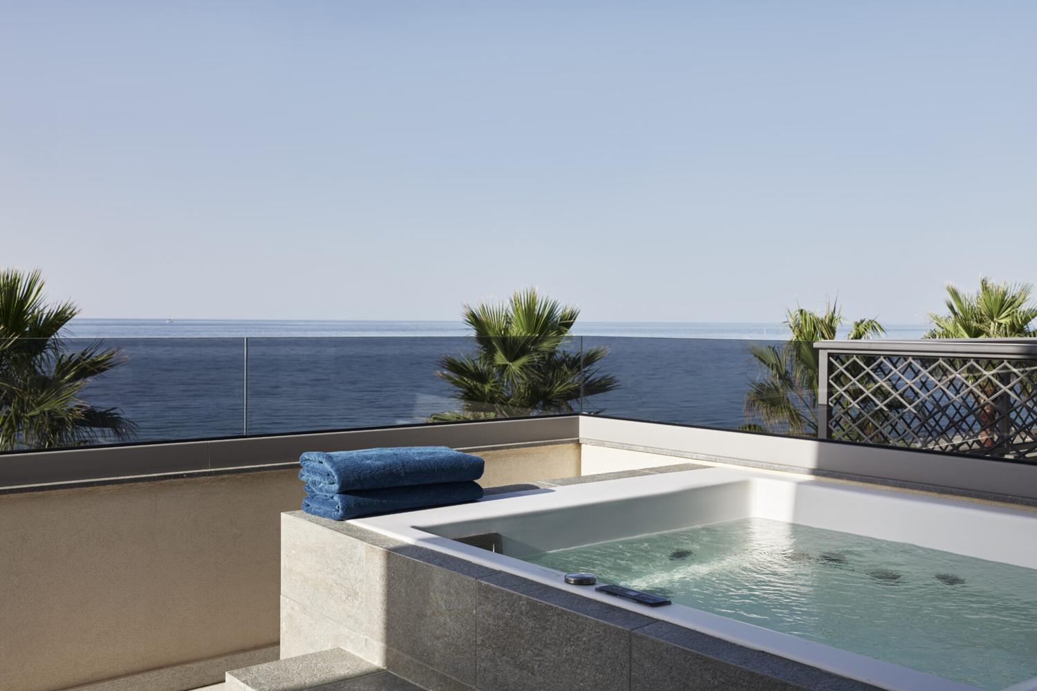 Amira Luxury Resort & Spa