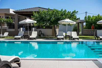 SANTA HELENA HOTEL - Adults 14+ y.o