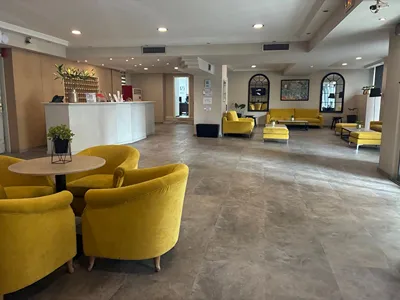 Candia Hotel