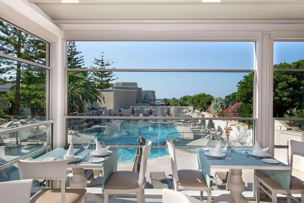 Vantaris Palace Hotel