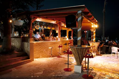 Eri Beach & Village