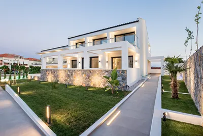 Epicentrum Suites & Villa Oasis