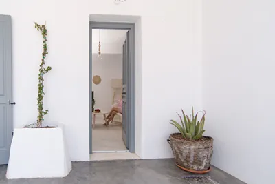 Lagadi Suites